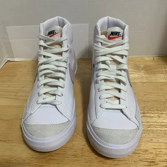 Nike Blazer Mid '77‎ White Pink Casual Shoes Sneakers CZ1055-118 Womens Size 9