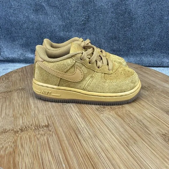 Nike Boys Air Force 1 LV8 Size 7C Shoes Brown Wheat Casual Comfort Sneakers
