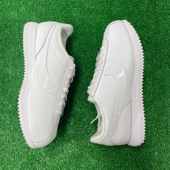 Nike Cortez 23 Low Womens Casual Sneaker Shoes White FB6877-100 VNDS Size 8