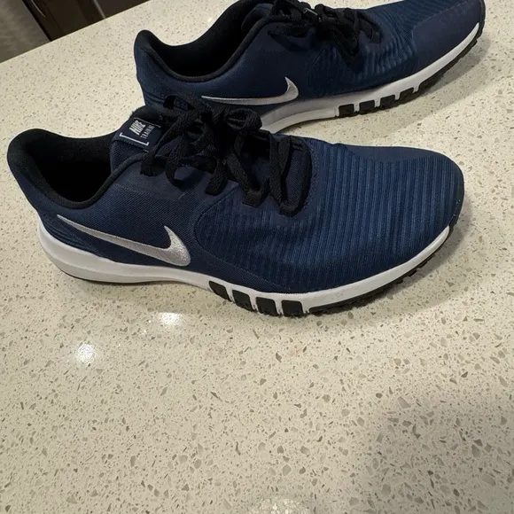 Nike Flex Control 4 Athletic Running Sneakers Size 9 Mens Midnight Navy Black