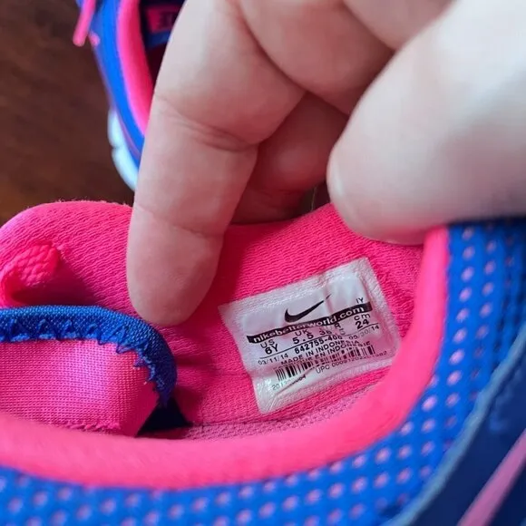 NIKE Flex Girl's Hyper Cobalt Run Running Shoes/Sneakers - Size 6Y