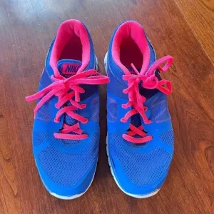 NIKE Flex Girl's Hyper Cobalt Run Running Shoes/Sneakers - Size 6Y
