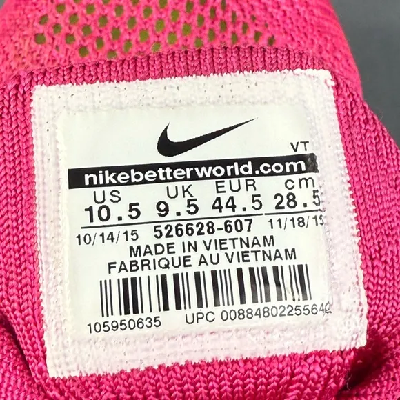 Nike Flyknit Racer Fireberry athletic sneaker shoes men’s size 10.5