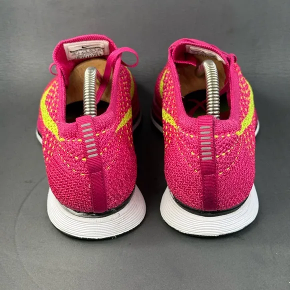 Nike Flyknit Racer Fireberry athletic sneaker shoes men’s size 10.5