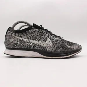 Nike Flyknit Racer Oreo 2.0 Men's Size 8 Running Athletic Black White Sneakers