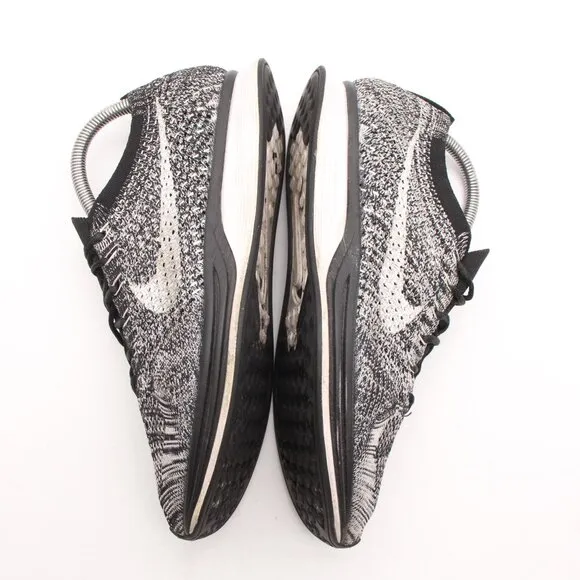 Nike Flyknit Racer Oreo 2.0 Men's Size 8 Running Athletic Black White Sneakers