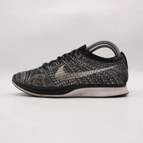 Nike Flyknit Racer Oreo 2.0 Men's Size 8 Running Athletic Black White Sneakers