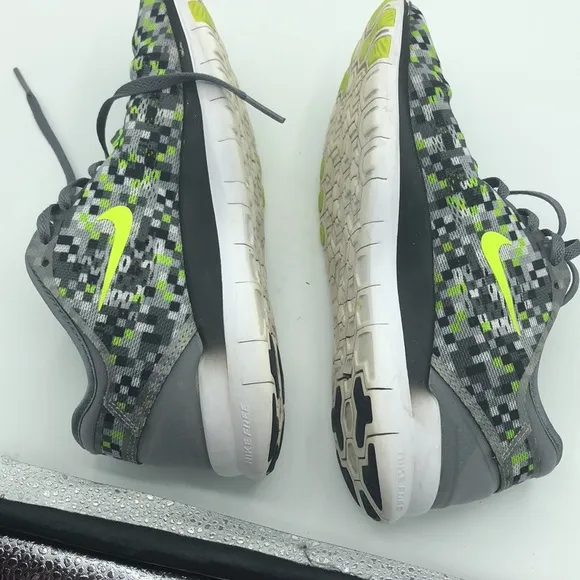 Nike Free 5.0 TR Fit 5 Print Sneakers Women’s 6.5 704695-015 Shoes