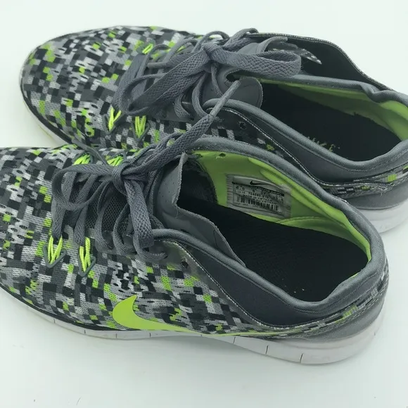 Nike Free 5.0 TR Fit 5 Print Sneakers Women’s 6.5 704695-015 Shoes