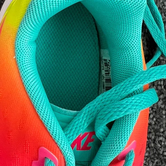 Nike Free Run 5.0 Ombré Neon Rainbow Gradient YOUTH Size 1.5
