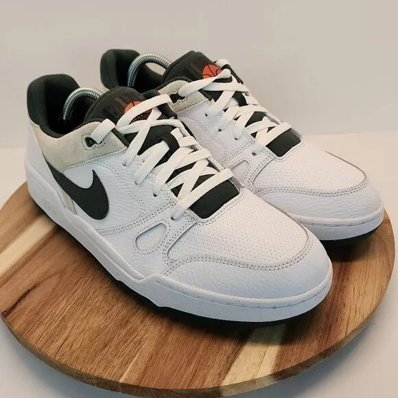 NIKE FULL FORCE LOW CASUAL SNEAKERS MENS SIZE 10 WHITE / DARK GREEN