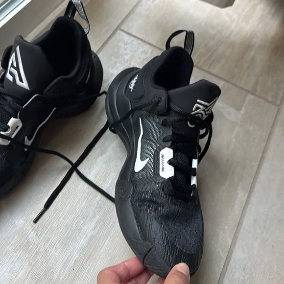 Nike Giannis Immortality 2Basketball Shoes