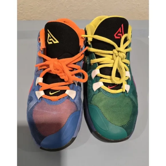 Nike Giannis Zoom Freak 1 Boys Youth Sneakers 5Y 5 Basketball Shoes