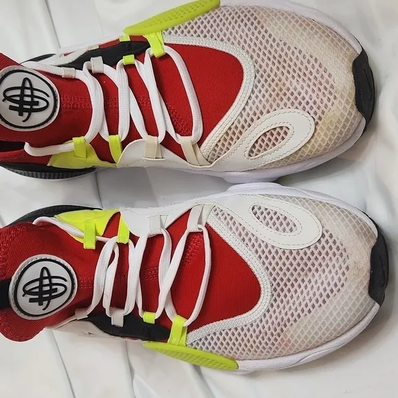 Nike Huarache E.D.G.E TXT White Black Red Volt Athelic sneakers (m size 8)