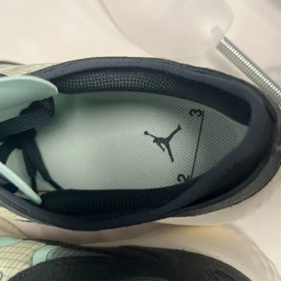 Nike Jordan Delta 3 Low Mens Size 11.5 Shoes DN2647 003 Anthracite/Mint Foam