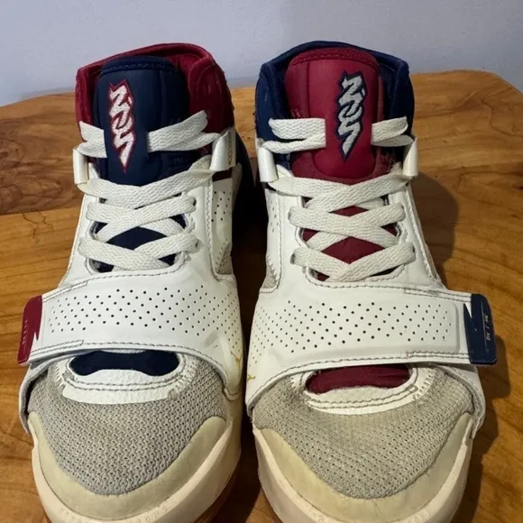 Nike Jordan Zion 2 Pelicans GS Youth Boy Size 4.5Y Sneakers Running Shoes