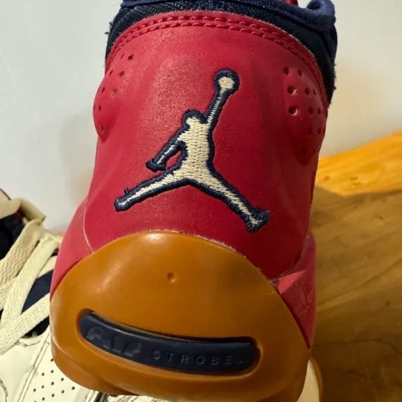Nike Jordan Zion 2 Pelicans GS Youth Boy Size 4.5Y Sneakers Running Shoes