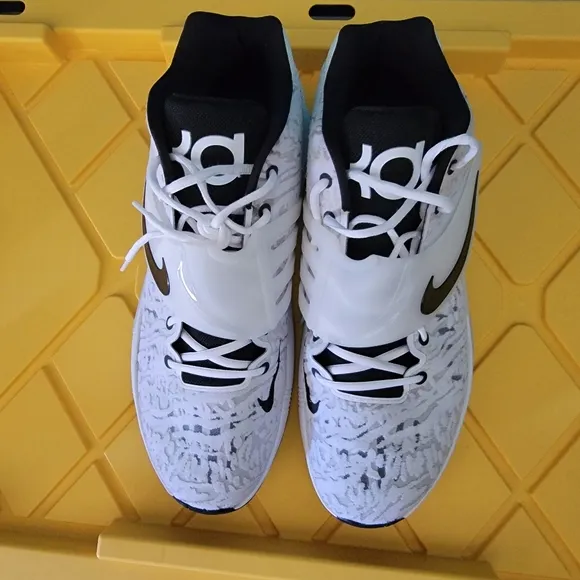 Nike KD 14 TB White/Black Size 16.5 Kevin Durant Basketball Shoe Big and Tall