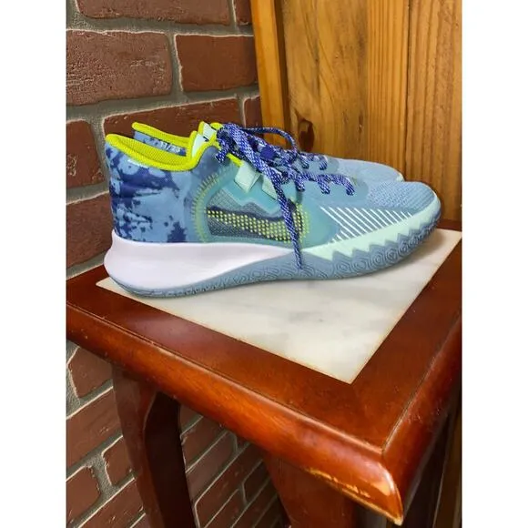 Nike Kyrie Flytrap 5 Ocean Cube womens Sz 8 style #CZ4100-300 Basketball Shoes