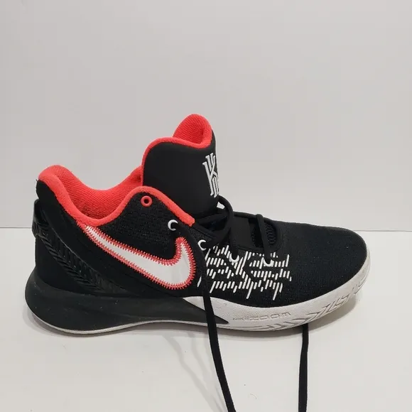 Nike Kyrie Flytrap Men's Basketball Shoes Sneakers 9