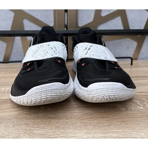 Nike Kyrie Low 3 Team Black White (CW6228-003 Men Sz 7 sneakers shoes basketball