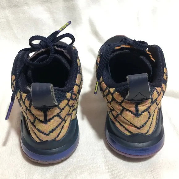 Nike LeBron 17 Monstars Sneakers Shoes Size 1Y