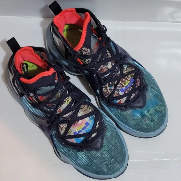 Nike LeBron 19 Fast Food -‎ Dutch Blue Sneakers