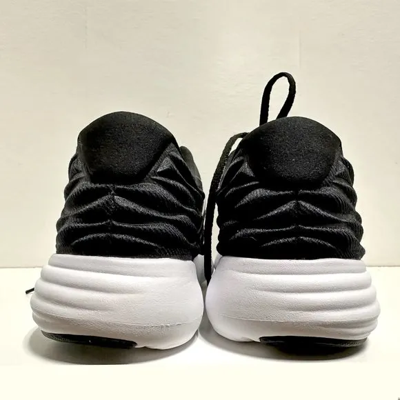 Nike Lunarstelos Running Shoe