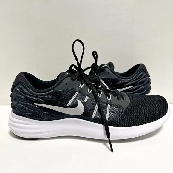 Nike Lunarstelos Running Shoe