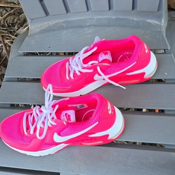 Nike Max Sport Sz 7.5