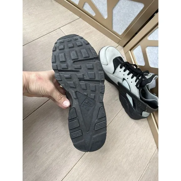 Nike Men's Air Huarache Run Grey/Black Sz 9 704830-301 Running Shoes sneakers