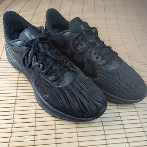 Nike Mens Downshifter 10 CI9981-002 Black Running Shoes Sneakers Size 13. 66,pm