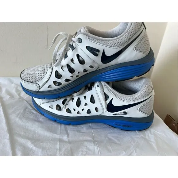 NIKE Men's Shoe's Dual Fusion Run 2 athletic Sneakers Running White-Blue Sz.8.5