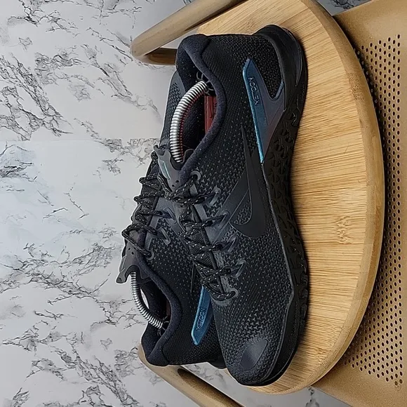 Nike Metcon 4 Mens Lace Up Training Sneaker Shoe Black Blue Size 7
