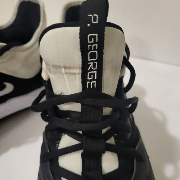 NIKE / PAUL GEORGE'S, PG3TB Black/White Women's 9.5 Sneakers CN9513-001