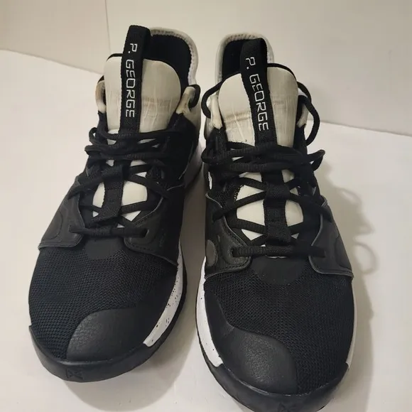 NIKE / PAUL GEORGE'S, PG3TB Black/White Women's 9.5 Sneakers CN9513-001