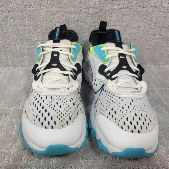 Nike React Vision Worldwide Boy's Size 6Y White Running Sneakers CV8965-100