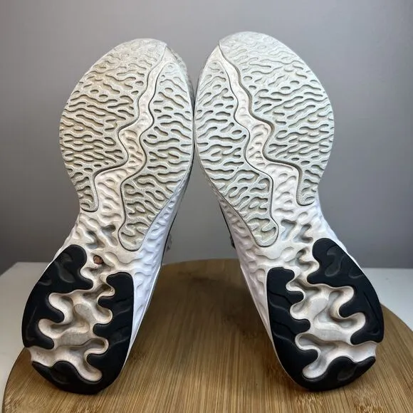 Nike Renew Run 2 Womens Size 6.5 White Pink Running Shoes Sneakers CU3505-101
