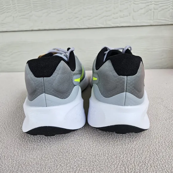 Nike Revolution 7 Running Athletic Sneakers Men SZ 13 Wolf Grey Volt FB2207 002