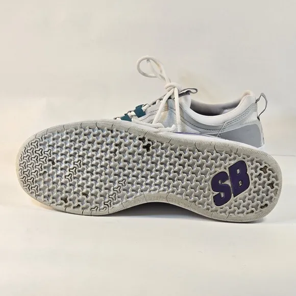 Nike SB Nyjah Free 2 Mens Size 8.5 Skate Shoes Casual Sneakers BV2078-008