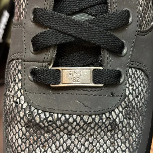 Nike shoes sneakers 10 Air Force 1 snakeskin 82