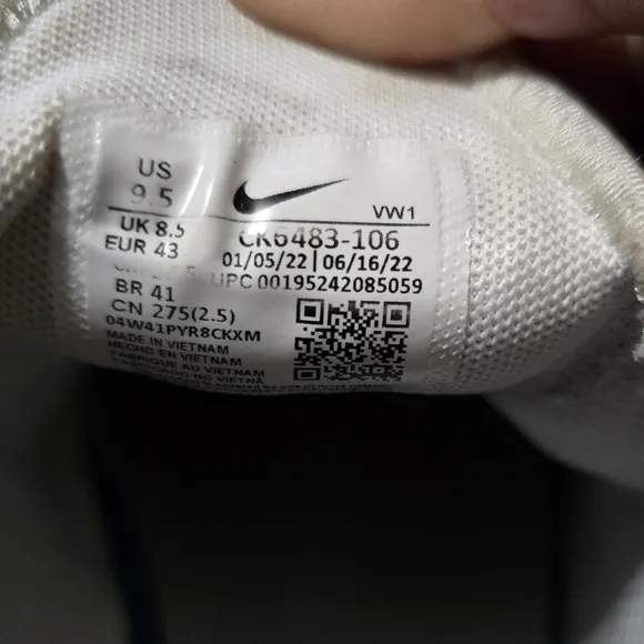 Nike Sneakers  Max 270 Golf White - CK6483-106 Size 9.5 Mens