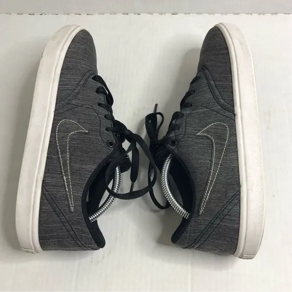 Nike Sneakers Mens Size 10.5 SB Check Solarsoft  Dark Gray Casual Shoes