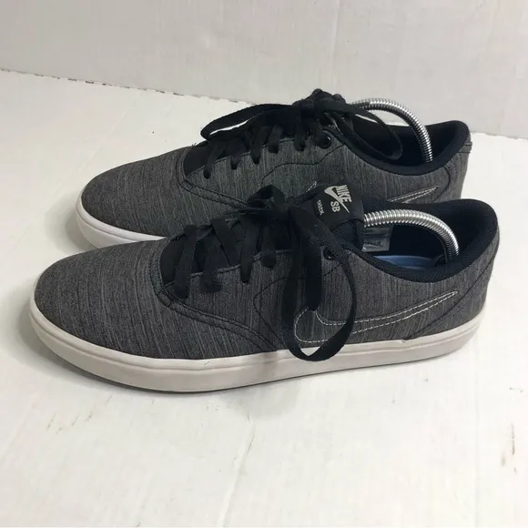 Nike Sneakers Mens Size 10.5 SB Check Solarsoft  Dark Gray Casual Shoes