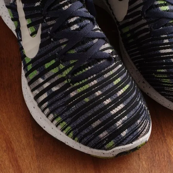 Nike Sneakers Mens Size 9.5 Blue Free Train Force Flyknit Seahawks 840299-400