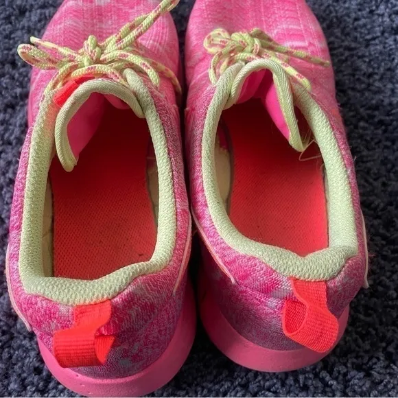 𝅺NIKE Sneakers Youth Size 6 Pink Orange Neon Running