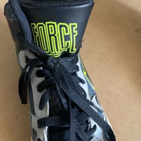 Nike Son of Force Mid 615158-013 Black Gray Basketball Shoes Youth Boys Size 5.5