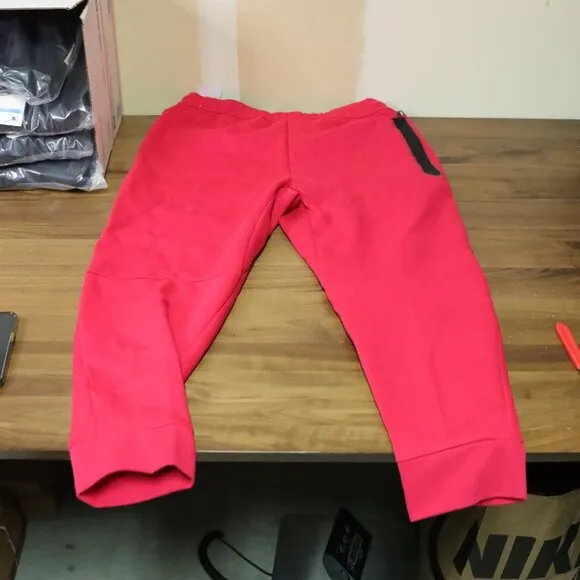 Nike Sportswear Tech Fleece Joggers 'Very Berry/Pomegrante' CU4495-643 Men's XL