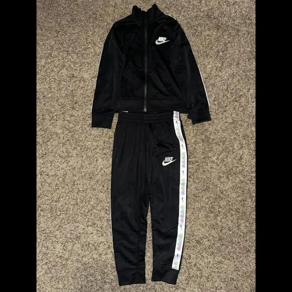 Nike Toddle (Girl’) V Day Tricot Logo Tape Black Jacket &amp; Sweats Tracksuit