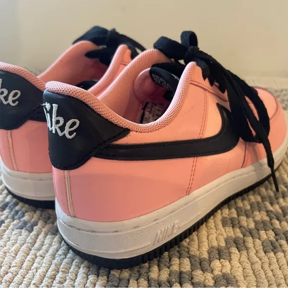 Nike Valentines Day Youth Size 3Y Pink/Black Kids Casual Sneakers Shoes